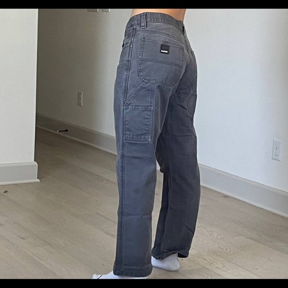die hard grey carpenter pants🖤